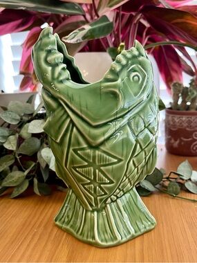 Disney Trader Sam’s Enchanted Tiki Bar 1st Edition Piranha Cup EUC